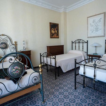 Maison Manni' B&B Soverato Marina Esterno foto