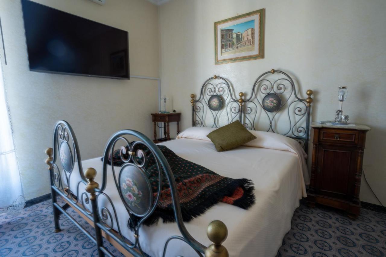 Maison Manni' B&B Soverato Marina Esterno foto