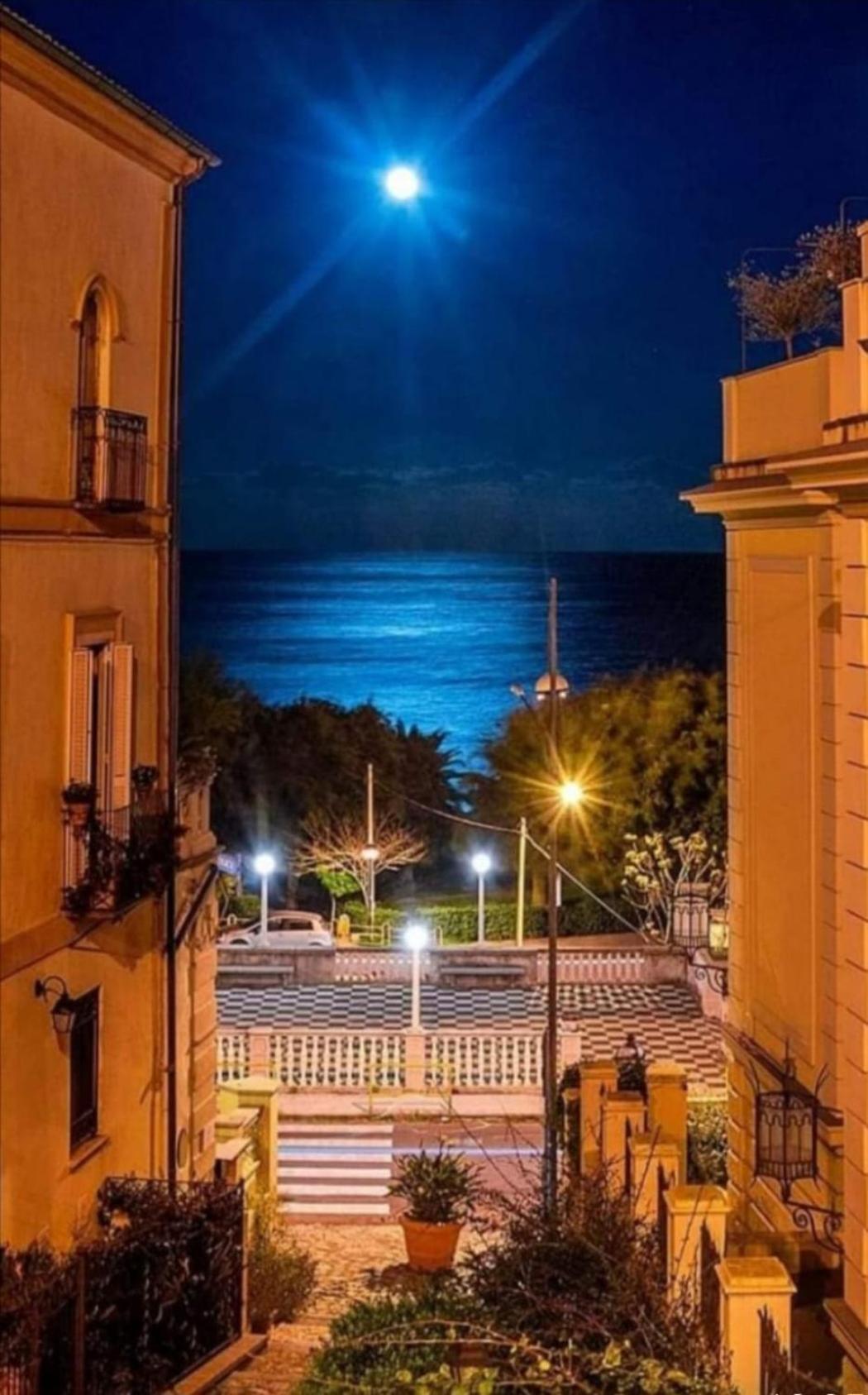 Maison Manni' B&B Soverato Marina Esterno foto