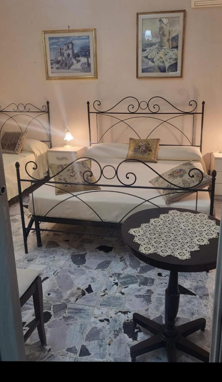 Maison Manni' B&B Soverato Marina Esterno foto