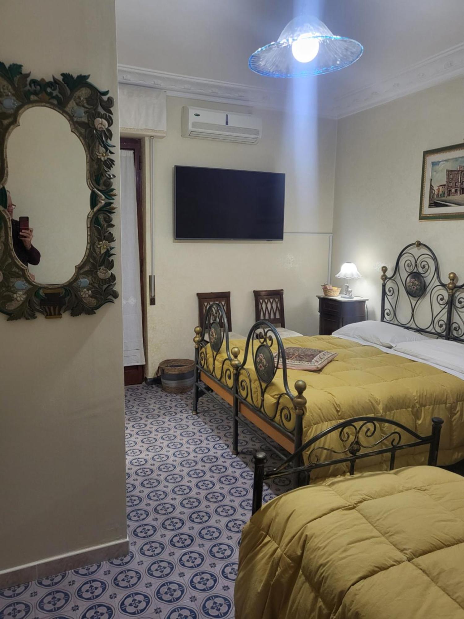 Maison Manni' B&B Soverato Marina Esterno foto