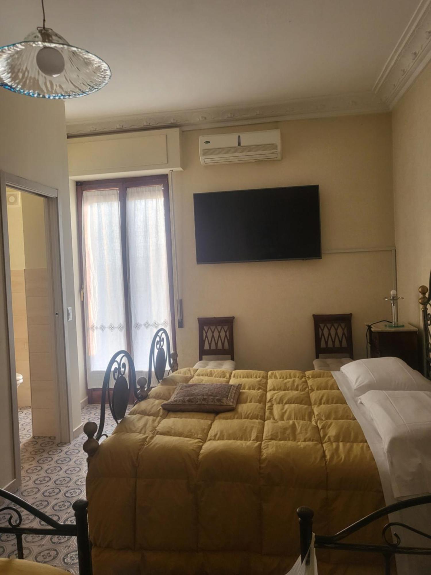 Maison Manni' B&B Soverato Marina Esterno foto